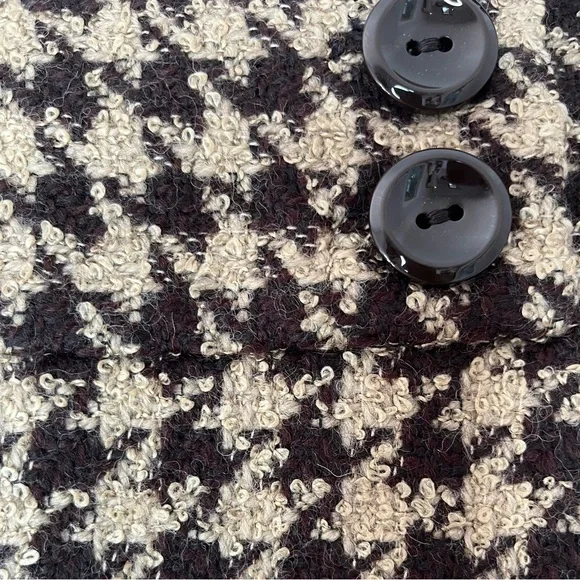 Ann Taylor Women’s Skirt w/Tags Size 8 - Picture 3 of 4